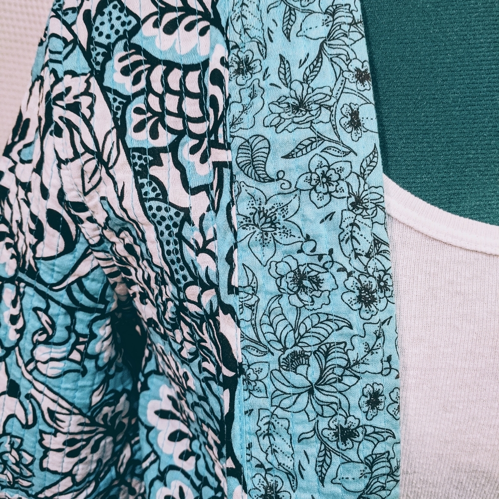 Turquoise Floral-Patterned Light Quilted Jacket - Picture 3 of 4